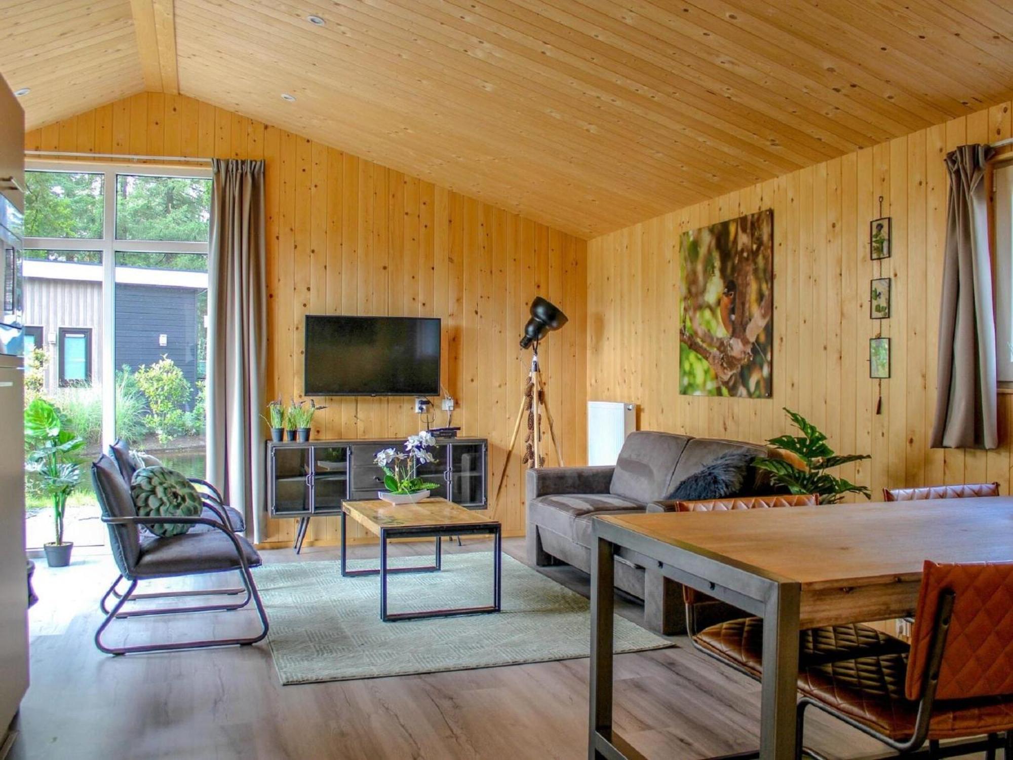 Comfortable Chalet With Combination Microwave Near The Veluwe Hoenderloo Buitenkant foto